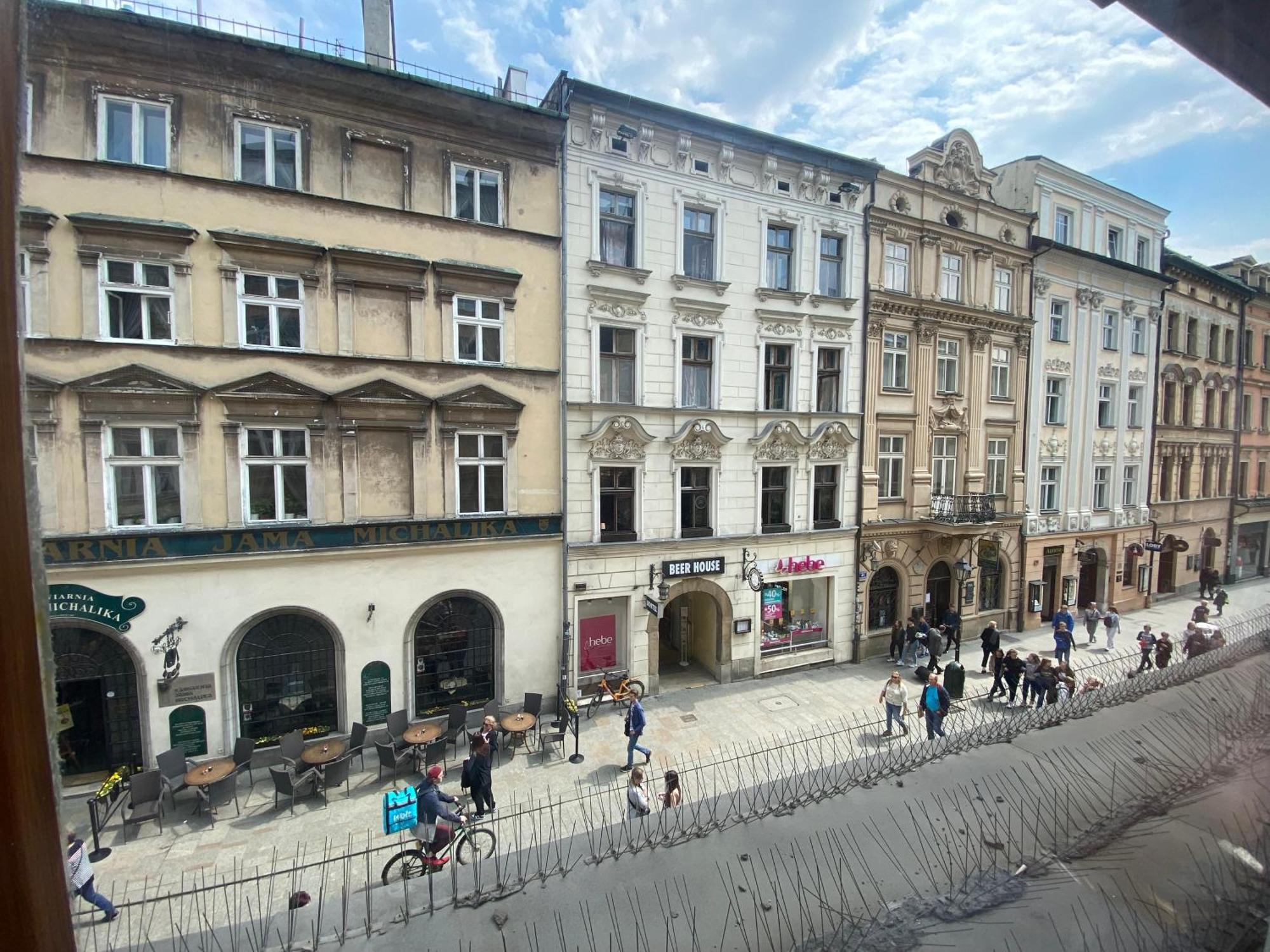 Apartments Legendary Krasków Eksteriør bilde
